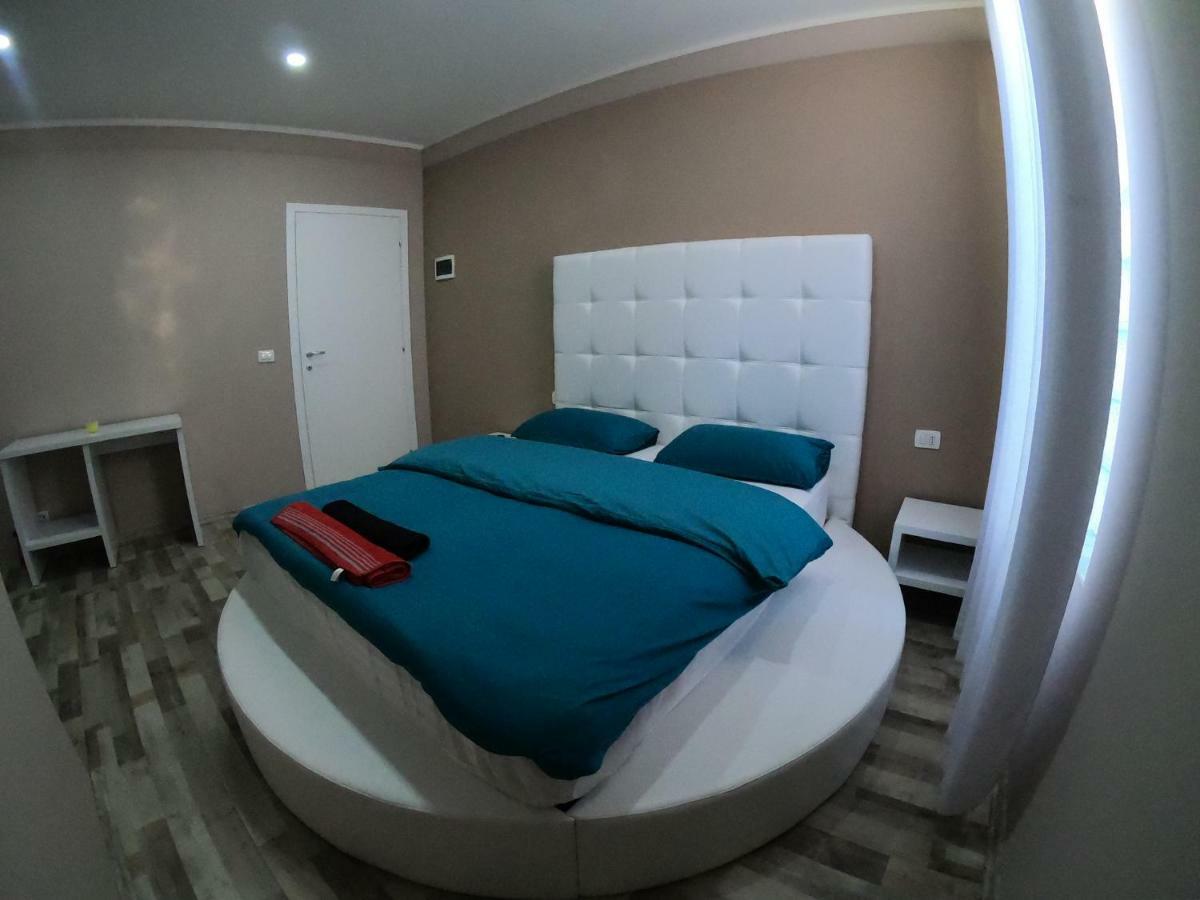 Shkoder Hotel Temali Kültér fotó